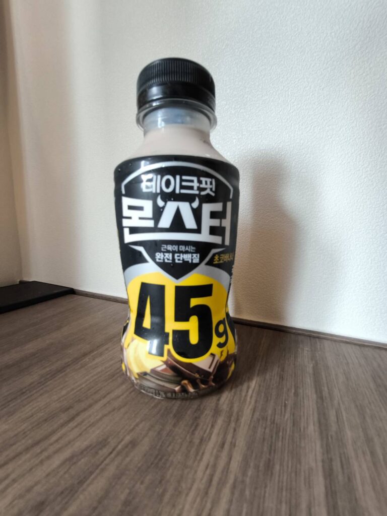 GS25で購入したチョコバナナ味プロテインドリンクのパッケージ