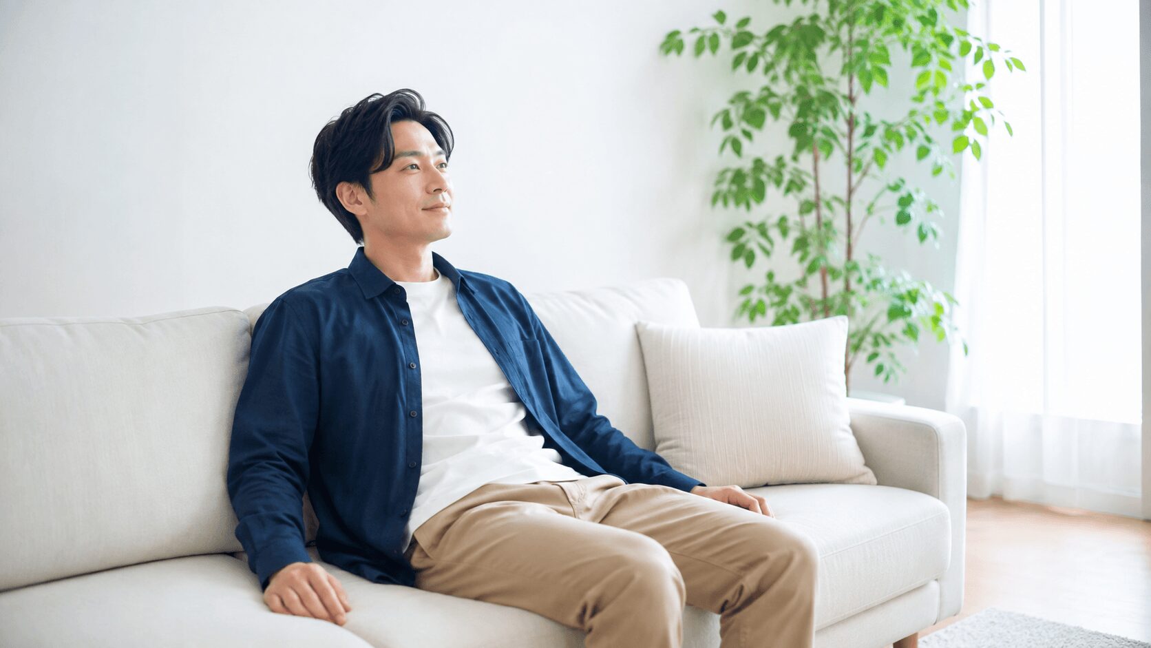 1日の消費カロリーの大半を占める基礎代謝をイメージした、休息している様子